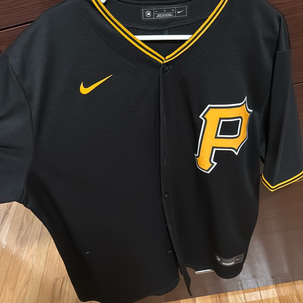 Pirates Clemente jersey
